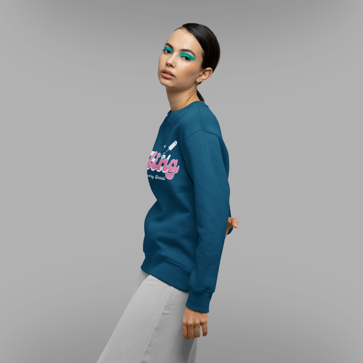 Chilling – Beauty in Every Detail | Buuble Cozy Sweatshirt