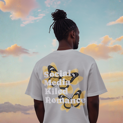 Social Media Killed Romance – Buuble T-Shirt