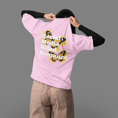 Social Media Killed Romance – Buuble T-Shirt