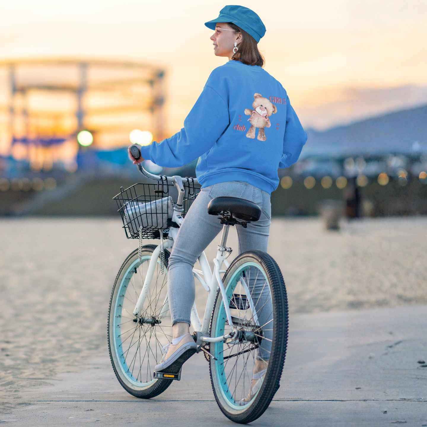 Girls Club 2025™ – Sweet & Strong Vibe | Buuble Teddy Hoodie